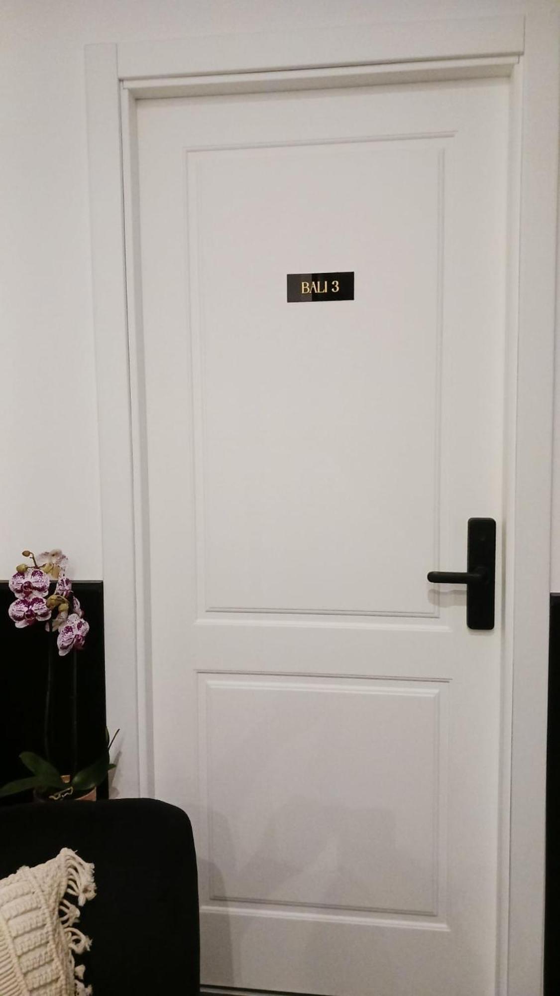 Mandarin Apulia B&B Bari Bagian luar foto